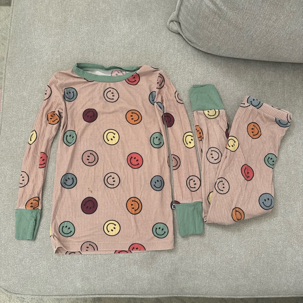 Kiki and Lulu 4T Bamboo Smiley Face Kids Pajamas - Multicolor
